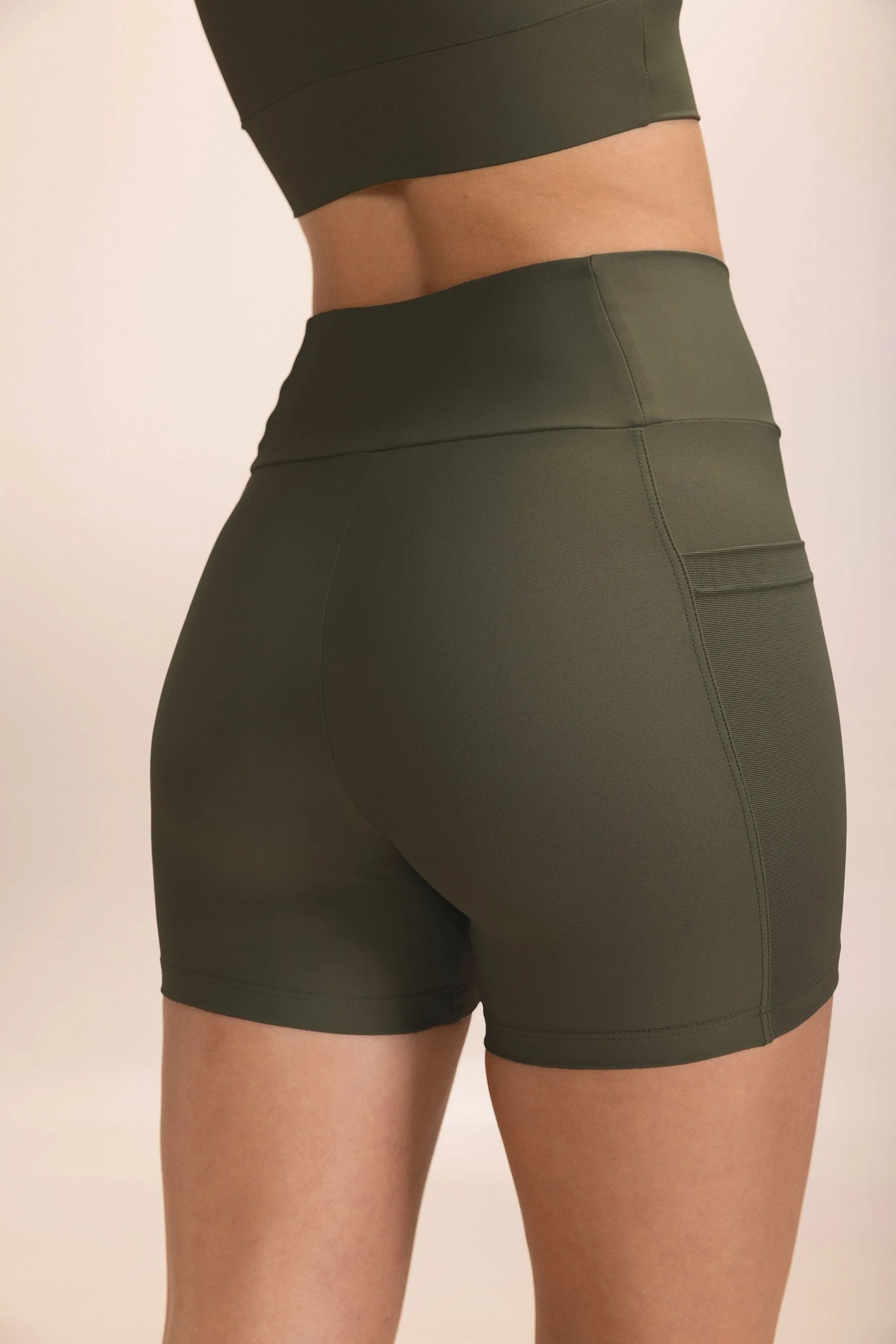 Strong Shorts