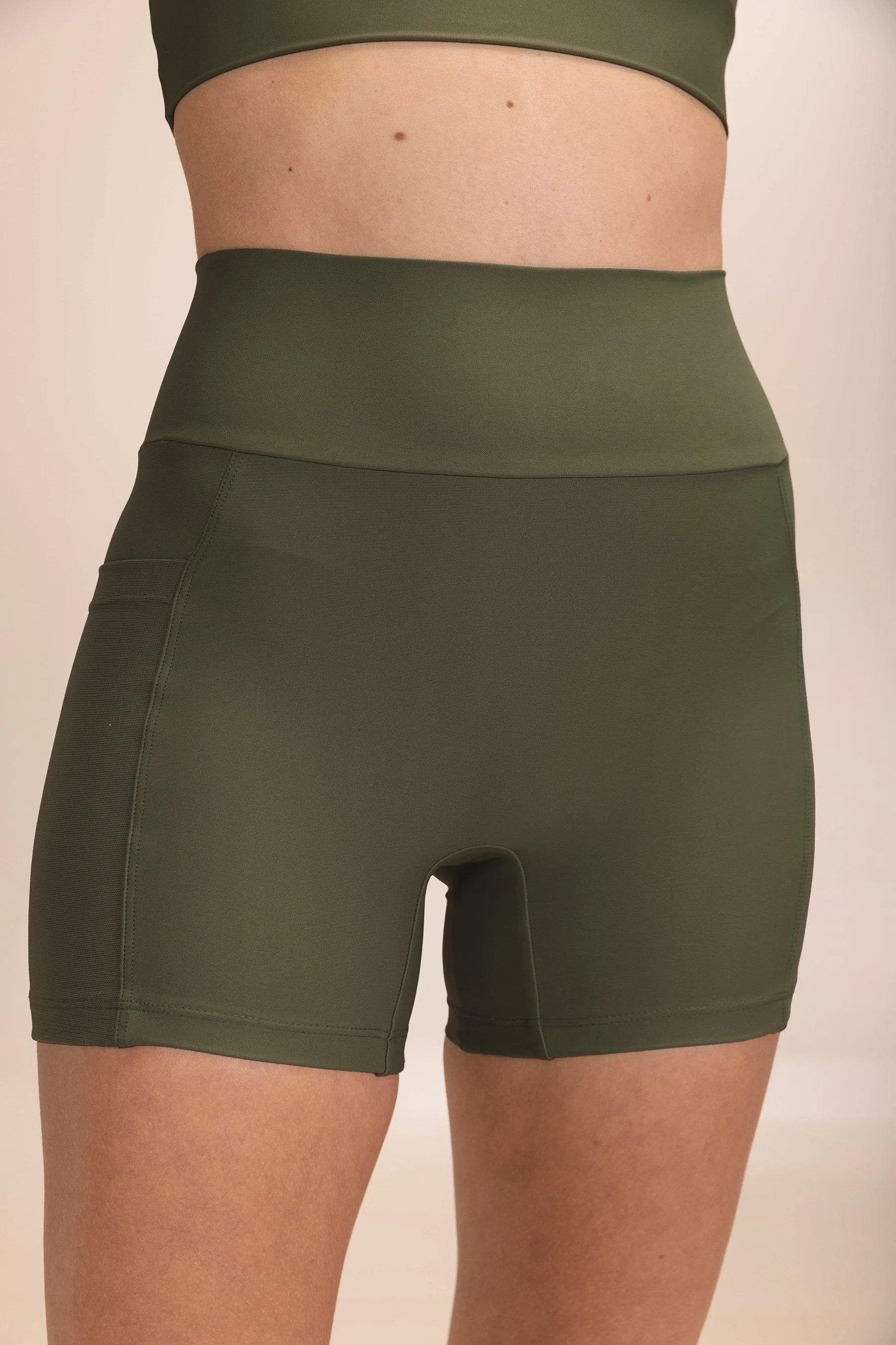 Strong Shorts