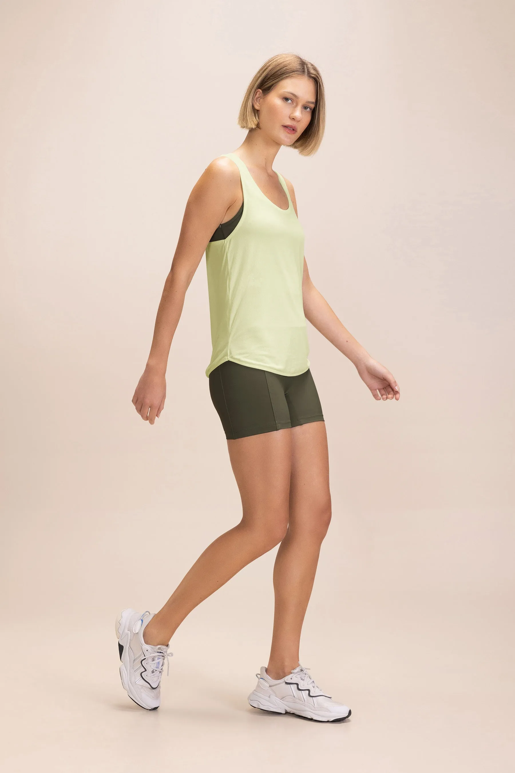 Strong Shorts